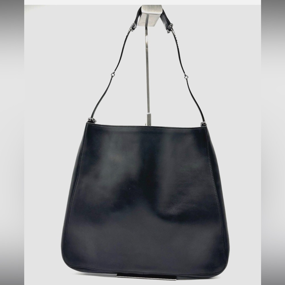 Gucci Tom Ford Vintage Black Leather Horsebit Metal Strap Shoulder Bag